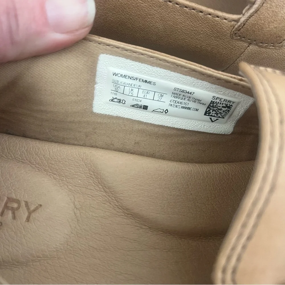 Sperry , Women’s Tan Speery seaport buckle, women’s Loafers, Size 10